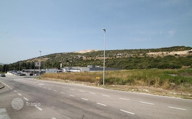 Land Plot 800 m from the Sea in Trogir, photo 4