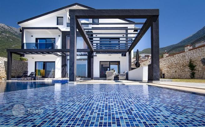 5-Bedroom Luxury Villa with Heated Pool in Turkey, photo 2