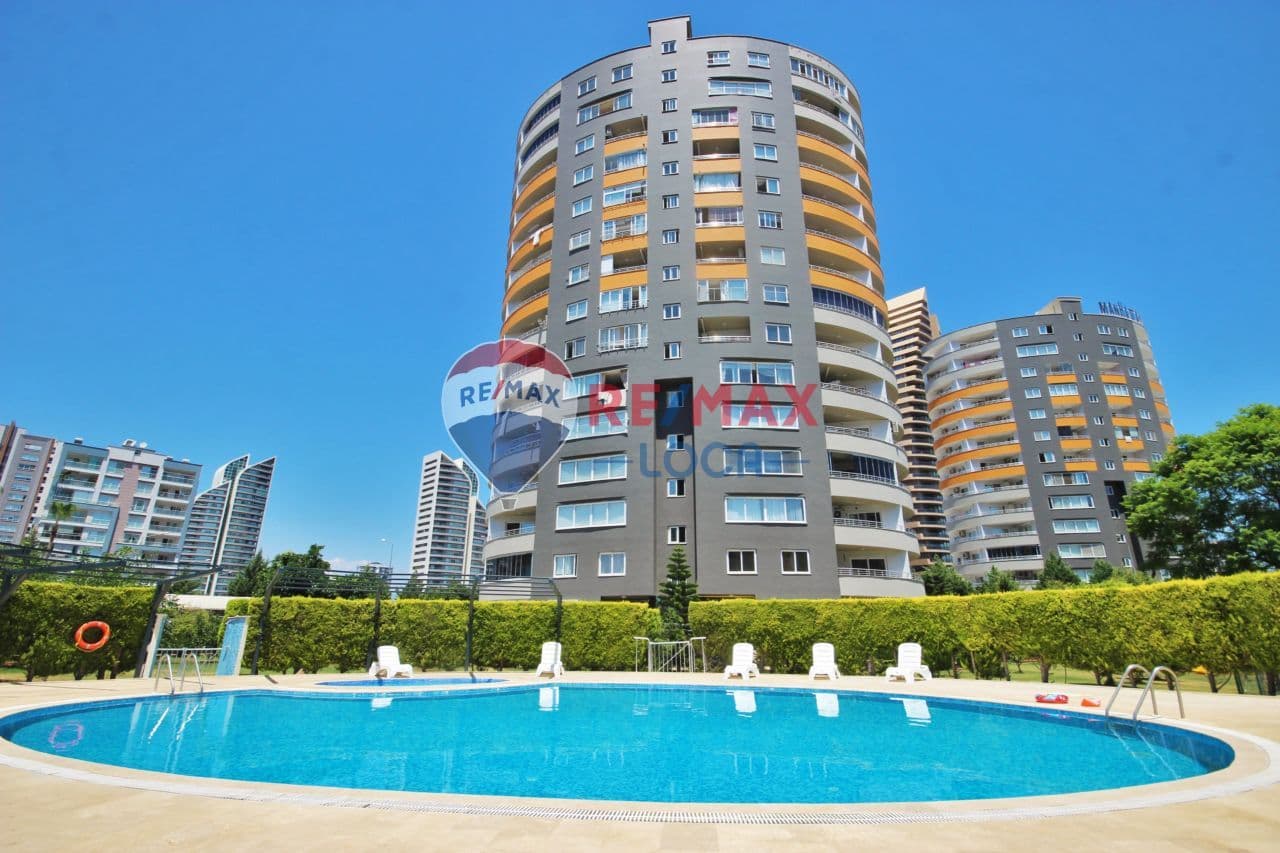 Квартира в Мерсине, Турция, 500 м²
