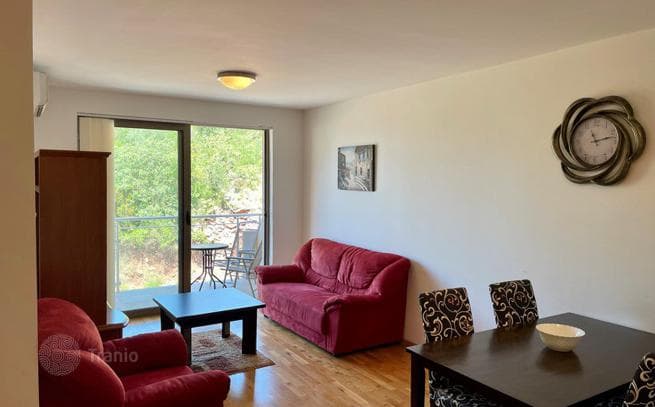 1-Bedroom Apartment with Shared Pool in Przno, Budva, photo 2