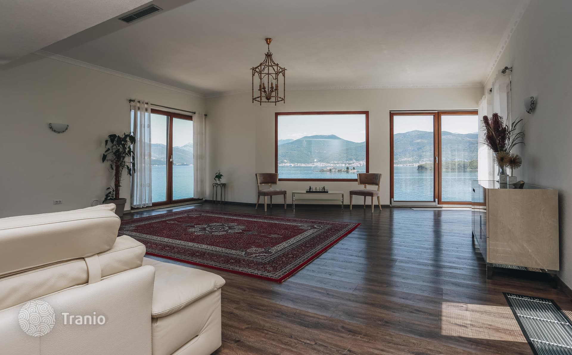 4-Bedroom Beachfront Villa with Private Pool and Beach in Radovici, Herceg Novi