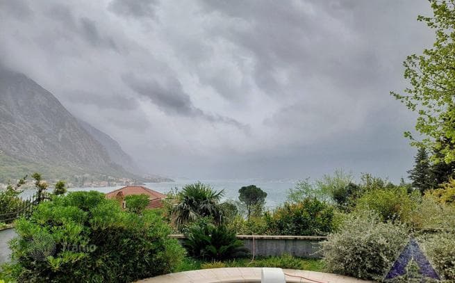 2-Bedroom Villa with Private Pool in Kotor, Montenegro, photo 3