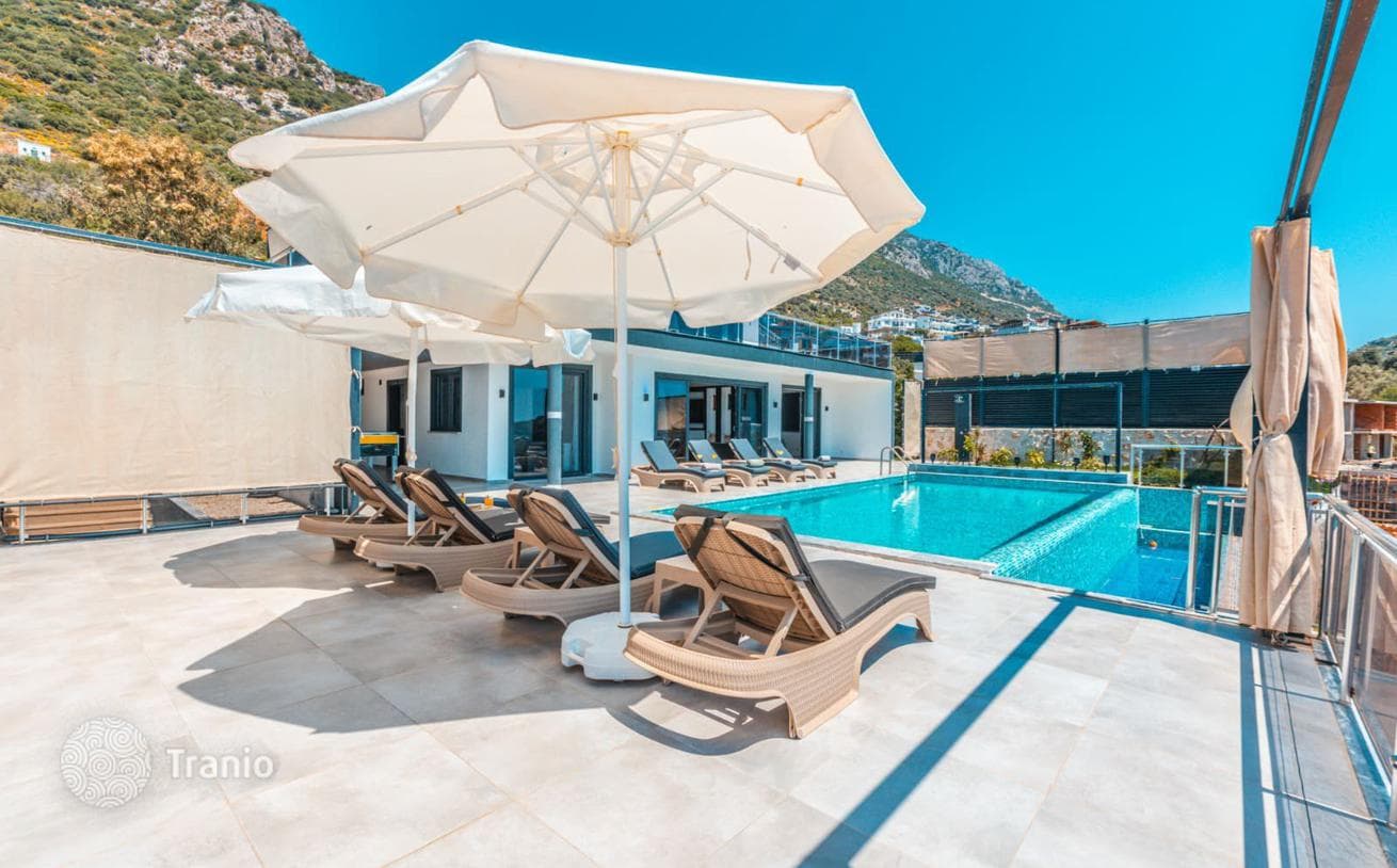 4-Bedroom (4+1) Villa with Panoramic Sea View in Kas, Turkey, photo 4