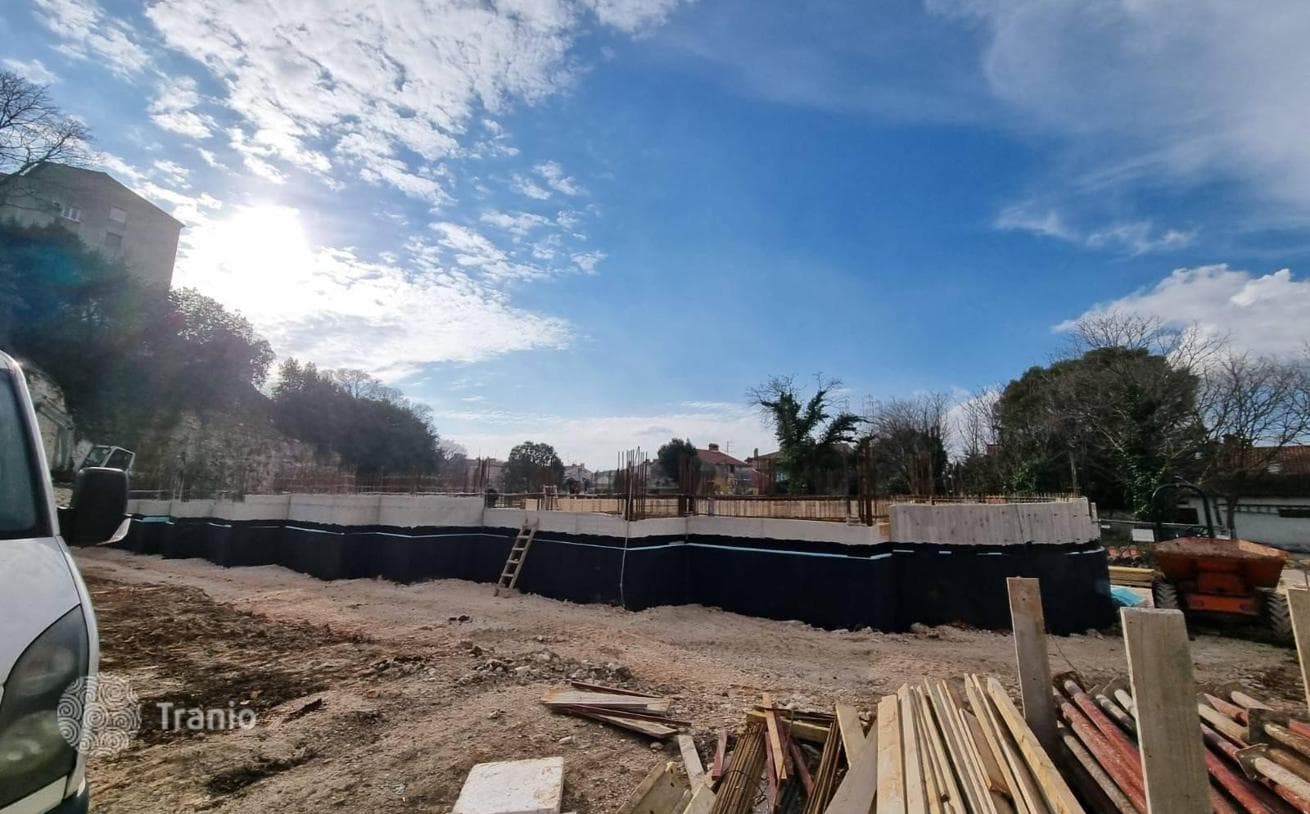 2-Bedroom Apartment in New Development near City Center, Pula, photo 2