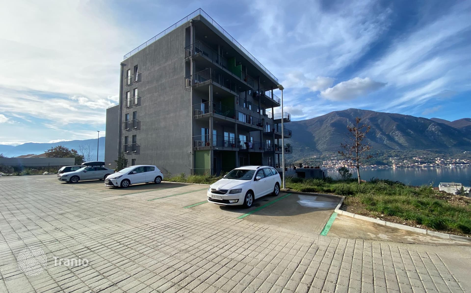 1-Bedroom Apartment in Kotor, photo 3