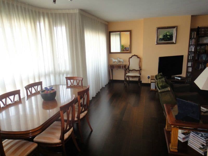 Квартира в Барселоне, Испания, 130 м², фото 5