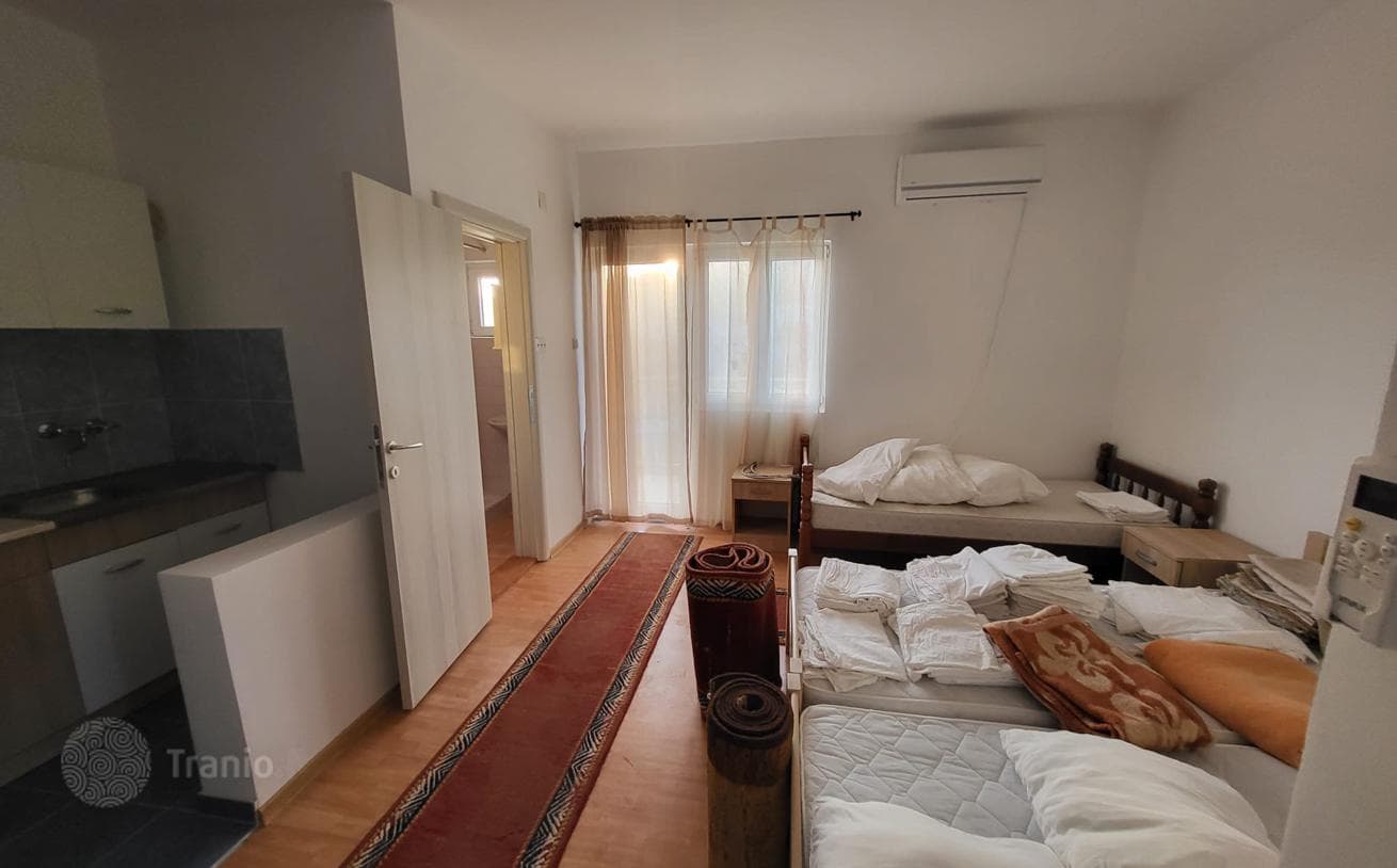 10-Unit House with Apartments in Zelenika, Montenegro, photo 2