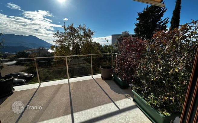 1-Bedroom Apartment with Sea View in Becici, Budva, photo 2