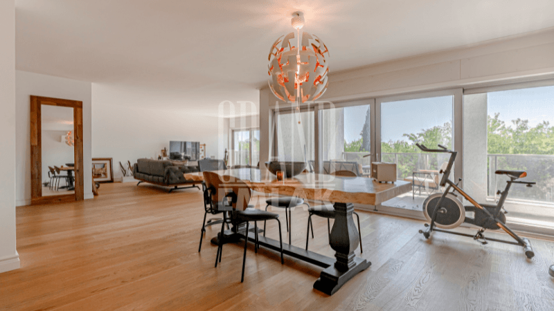 Квартира в Анталии, Турция, 200 м²