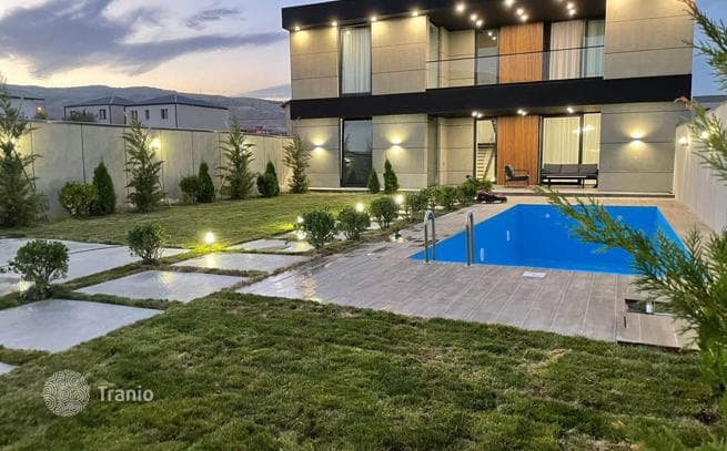 3-Bedroom House in Didi Digomi, Tbilisi