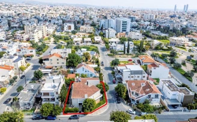 4-Bedroom Villa in Limassol, Cyprus, photo 3