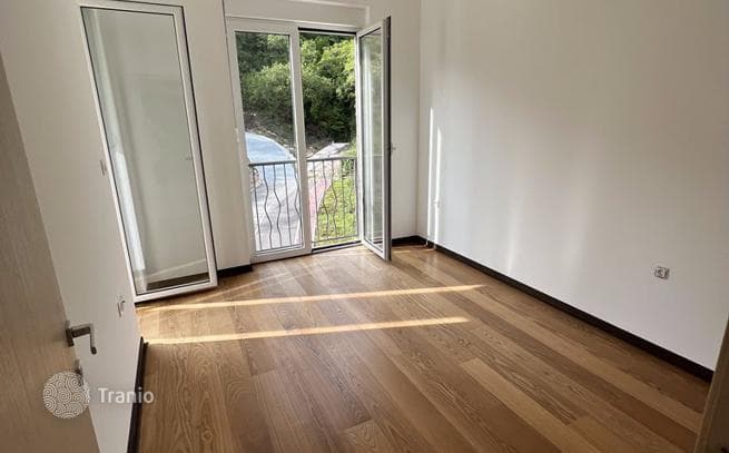 Apartments with Underground Parking 560 m from the Sea in Przno, Budva, photo 5