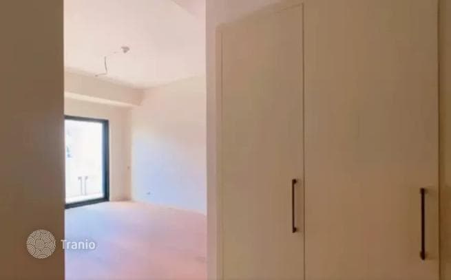 1-Bedroom Apartment in Sariyer, Istanbul, photo 2