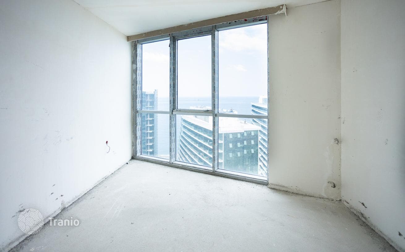2-Bedroom Apartment with Sea View on Second Line from the Beach in Batumi