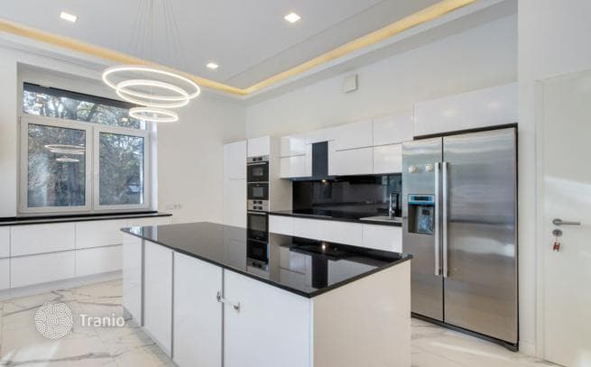 7-комнатный дом в городе 800 м² в Районе II, Венгрия, фото 4