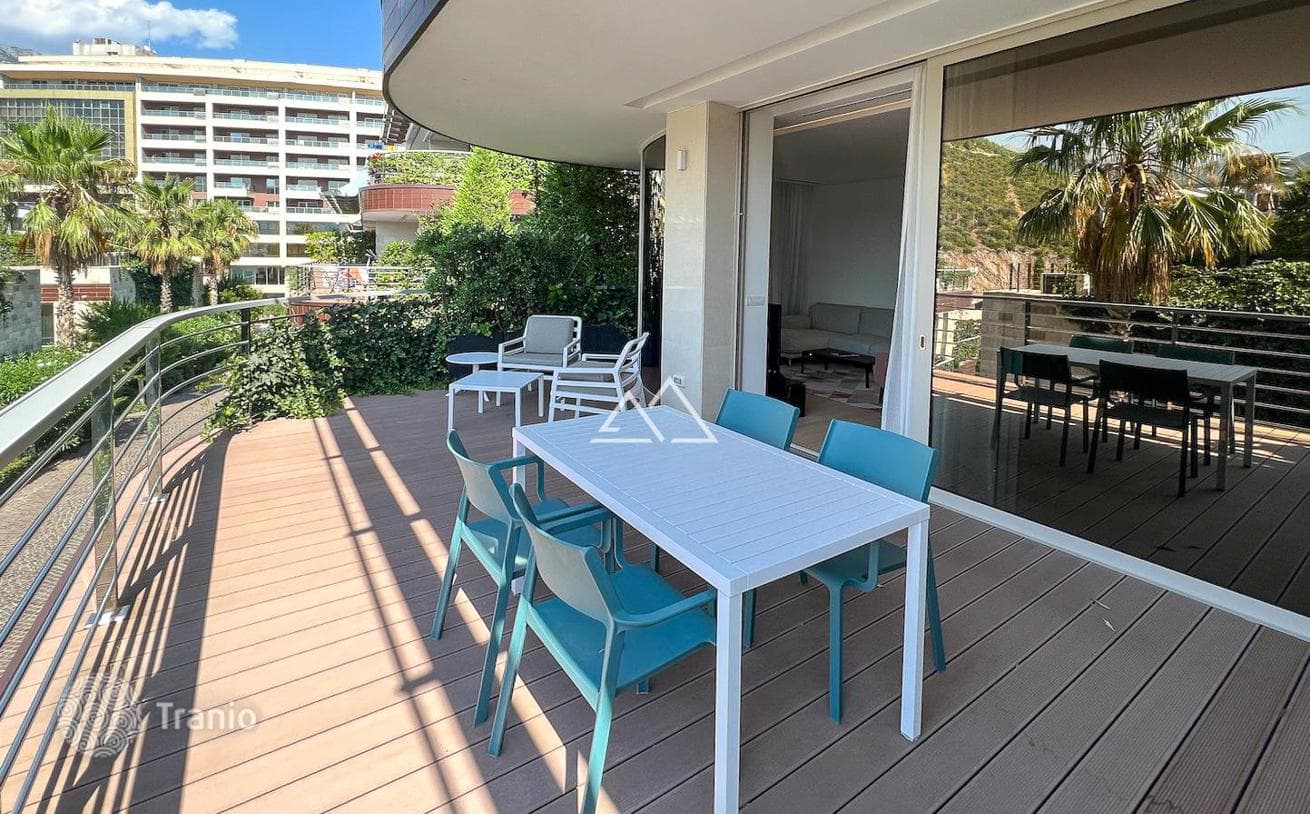 2-Bedroom Furnished Apartment with Sea View in Budva, photo 5