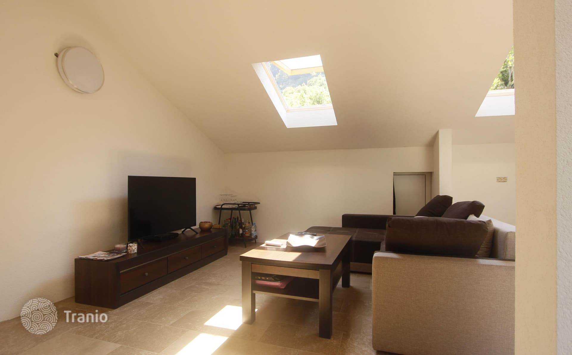 Modern House with Garage and Sea Views 35 m from the Beach in Muo, Kotor, photo 5