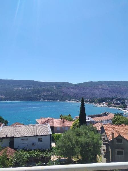 Квартира в Херцег-Нови, Черногория, 76 м², фото 5