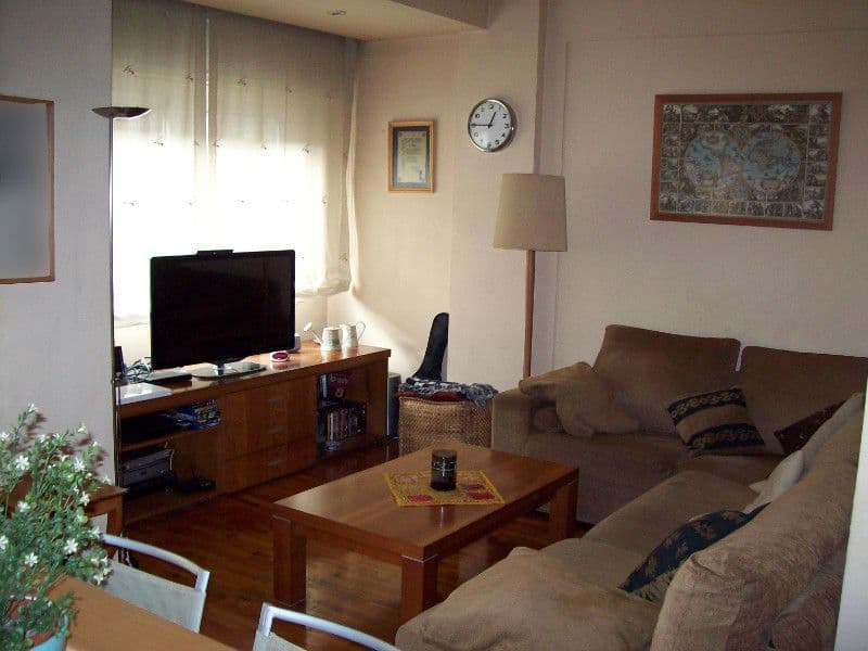 Квартира в Барселоне, Испания, 90 м²