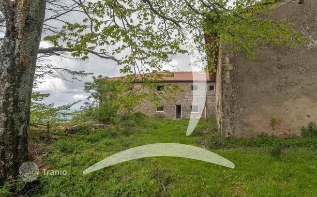 3-комнатная вилла 1000 м² в Понтассьеве, Италия, фото 3