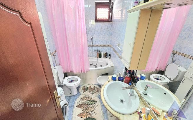 4-Bedroom House 400 m² in Budva, photo 3