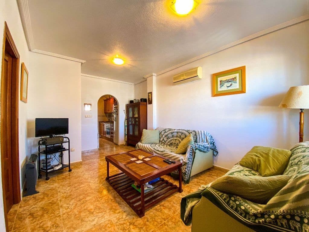 Апартаменты в Пунта Приме, Испания, 61 м², фото 2