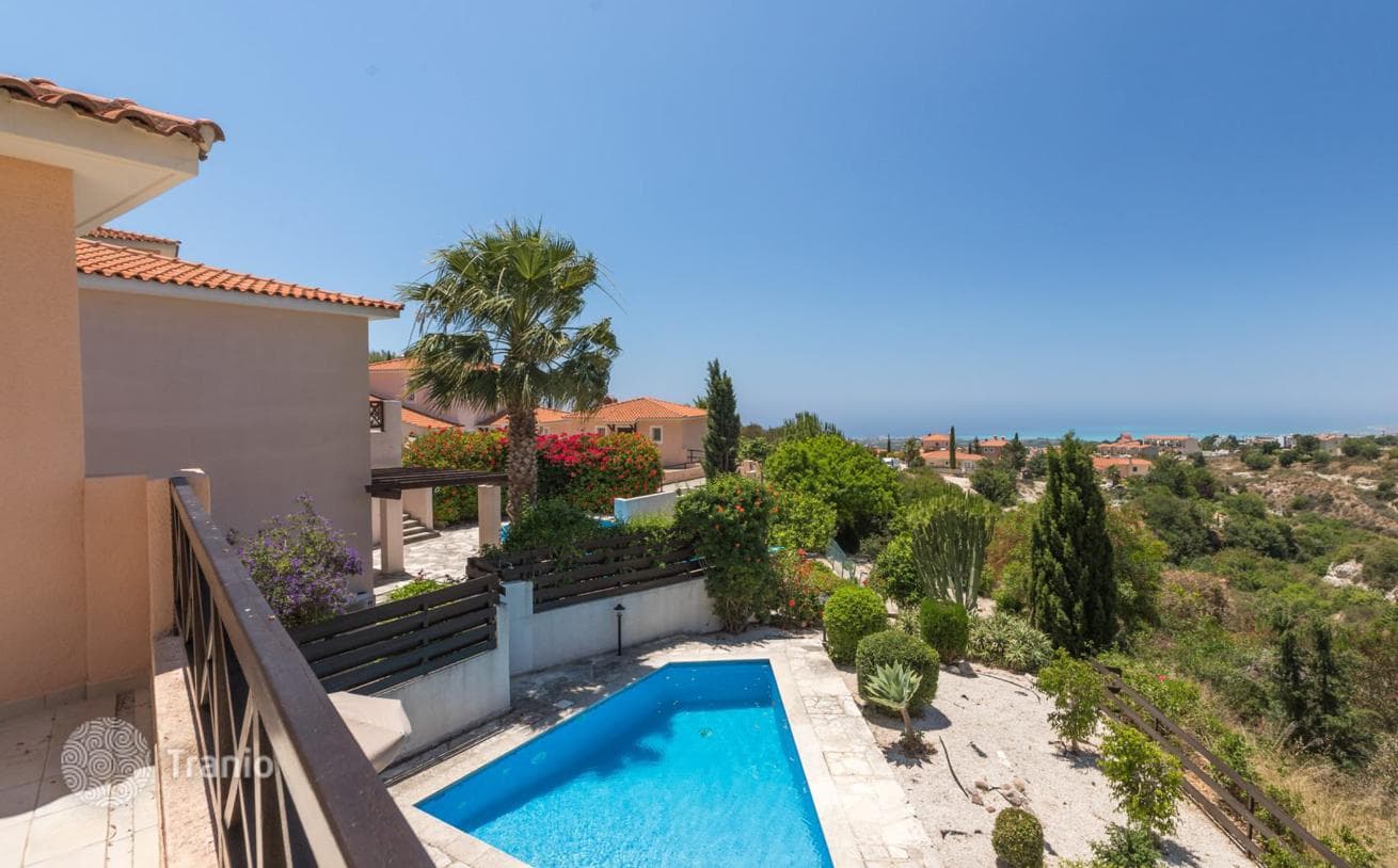 2-Bedroom Villa with Sea Views in Tala, Paphos, photo 5
