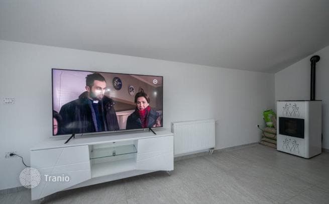 6-Bedroom Apartment in Valbandion
