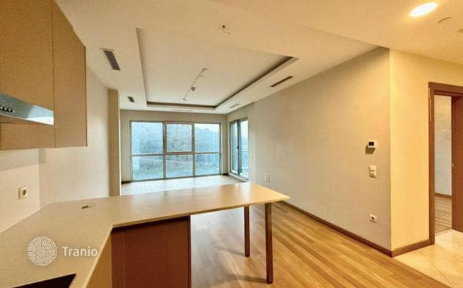 1-Bedroom Apartment in Sariyer, Istanbul, photo 5