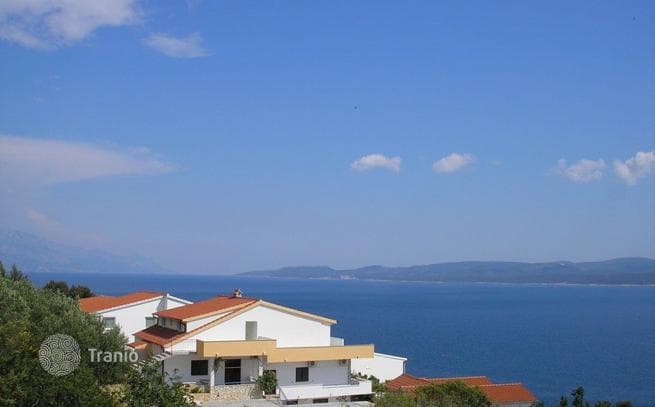 4-Unit House with Garden 150 m from the Beach in Omis, Dalmatia, photo 4