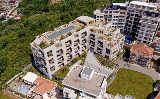 1-Bedroom Apartment with Sea View in Becici, Montenegro, photo 5