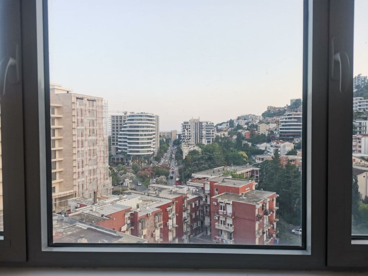 Квартира в Будве, Черногория, 94 м², фото 2