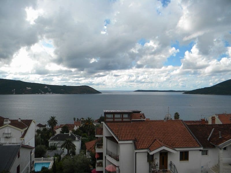Квартира в Херцег-Нови, Черногория, 64 м², фото 5