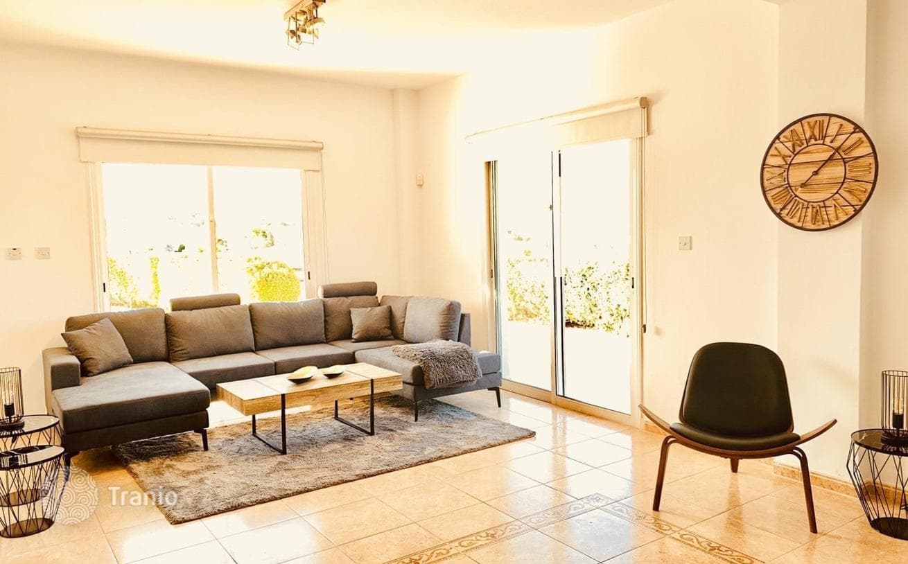 4-Bedroom Villa in Chlorakas, Paphos, Cyprus, photo 4