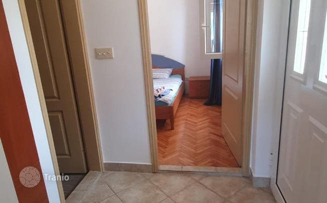 1-Bedroom Apartment in Igalo, Herceg Novi, photo 5