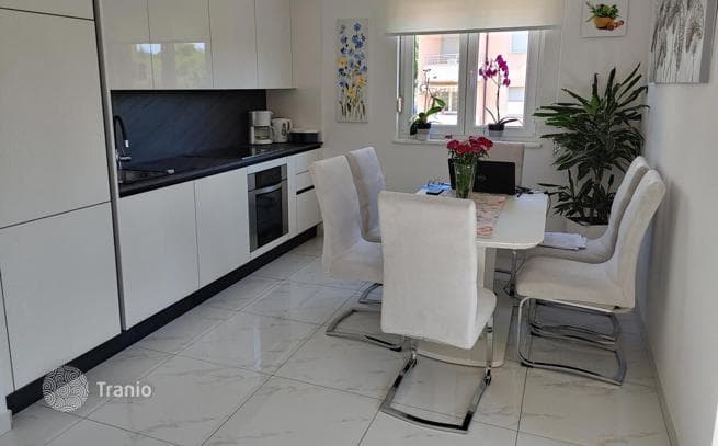 2-Bedroom Apartment 120 m from the Sea in Pula, photo 5