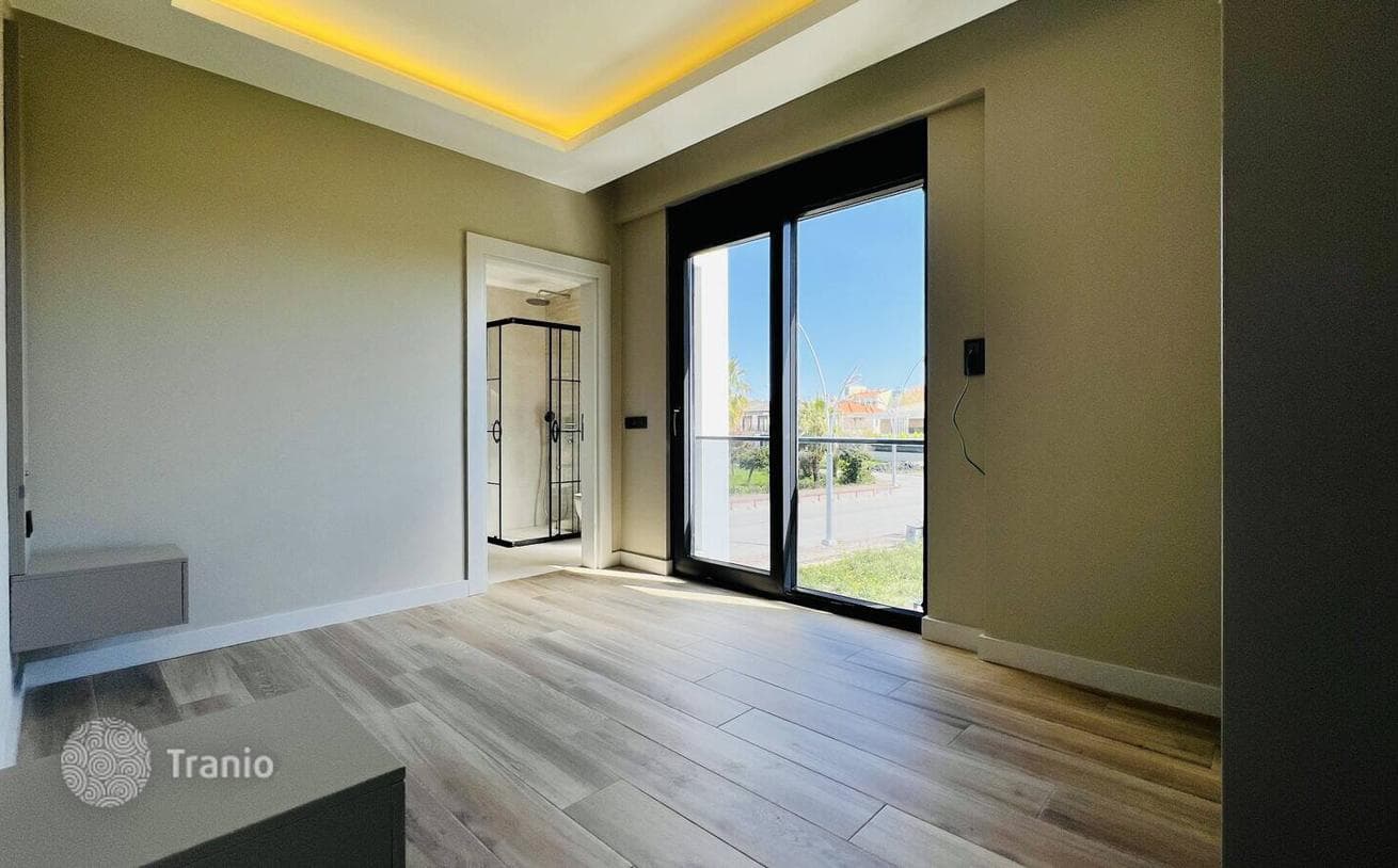 4-Bedroom Villa with Mountain View in Kemer, Antalya, photo 3