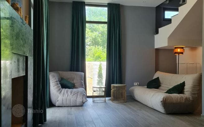 3-Bedroom Luxury House with Sea View and Private Pool in Batumi, photo 4