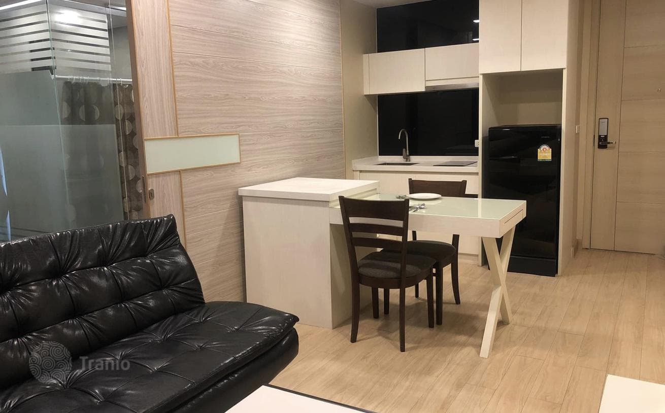 1-Bedroom Corner Condo with Sea View in Jomtien, Pattaya, photo 5