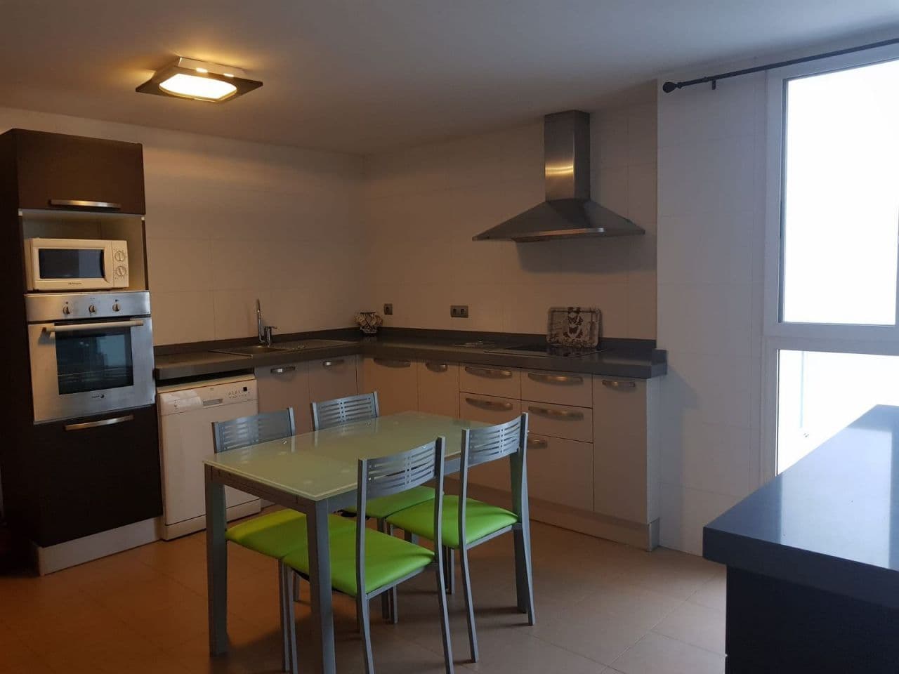 Апартаменты в Валенсии, Испания, 157 м², фото 2