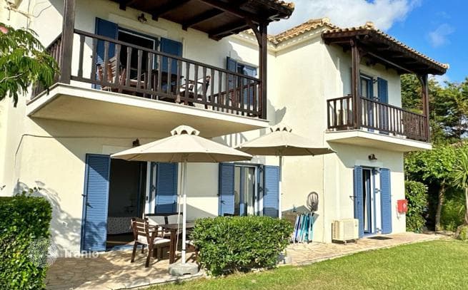 Beachfront Villa with Guest House in Pylos, Peloponnese, photo 2
