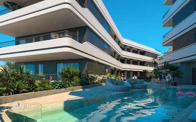 1-Bedroom Penthouse with Sea View in Agios Tychon, Cyprus, photo 2