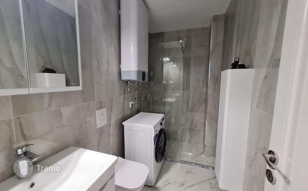 1-Bedroom Apartment with Sea View in Dobrota, Budva, photo 4