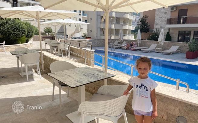 1-Bedroom Furnished Apartment with Parking in Becici, Budva, photo 4