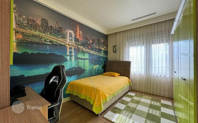 6-Bedroom (6+1) Duplex in Prestigious Complex in Konyaalti, Antalya