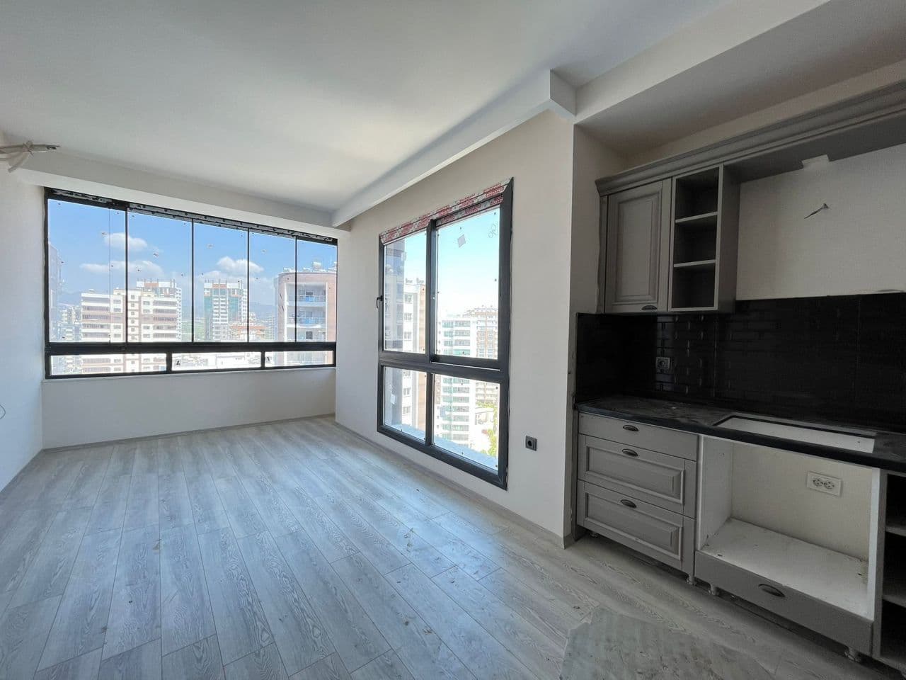 Квартира в Мерсине, Турция, 85 м²