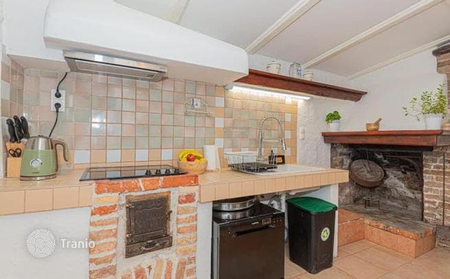 3-Bedroom Villa in Omis, Dalmatia