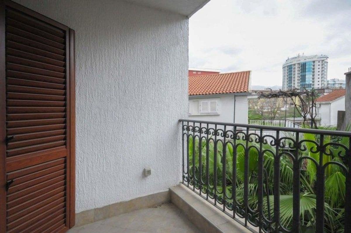 Квартира в Будве, Черногория, 580 м²