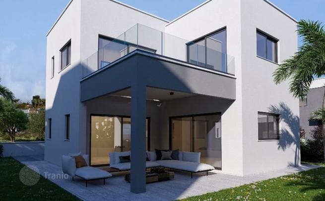 2-Bedroom Villa in Agios Tichon, Cyprus
