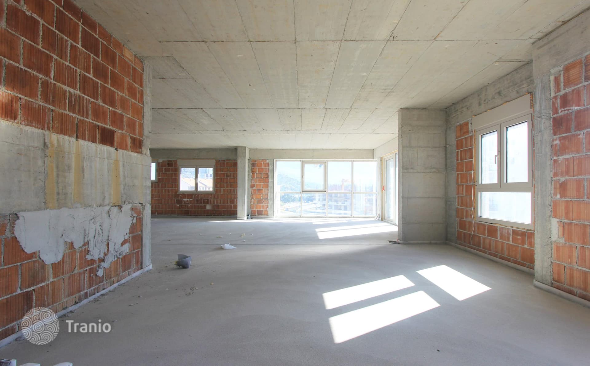 Penthouse with Roof Terrace in Central Budva, photo 5